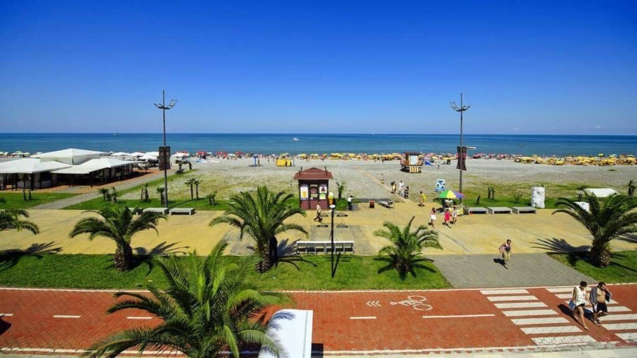 Orbi City 707 Batumi Exterior foto